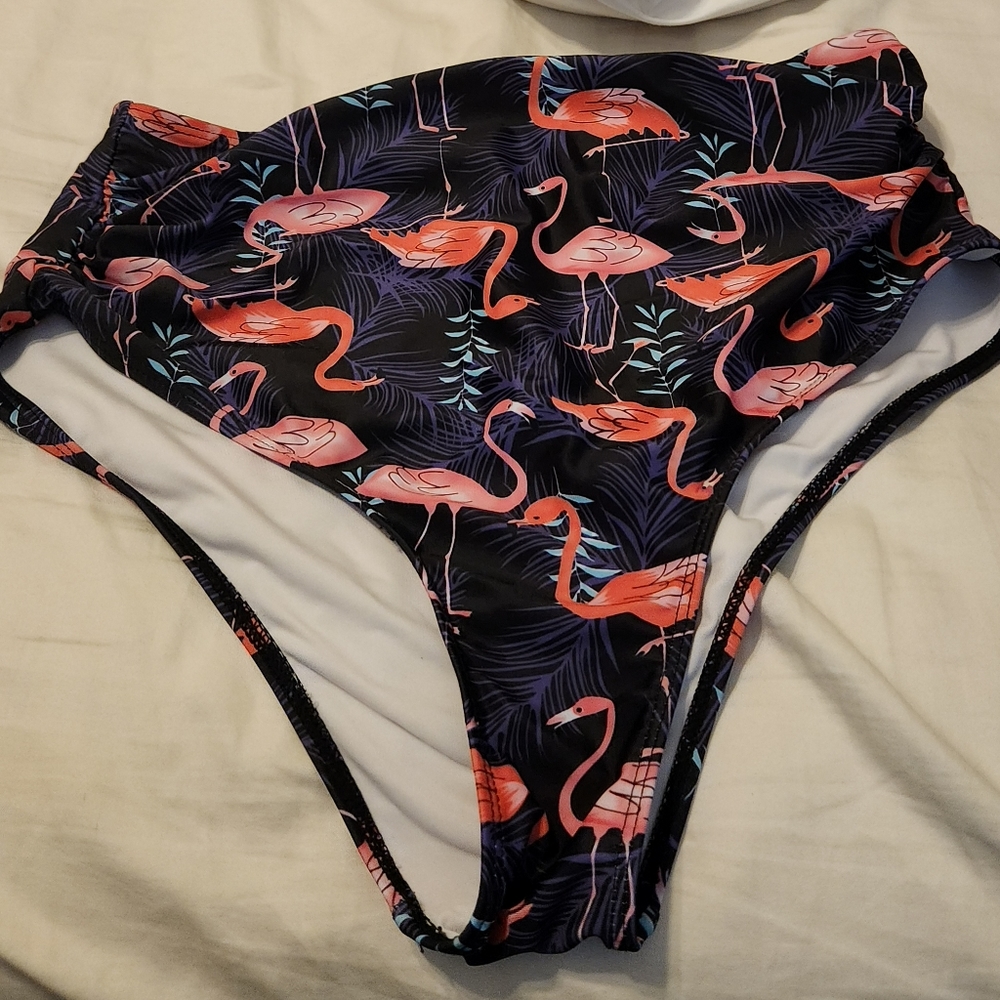 High waist bikini bottom flamingos